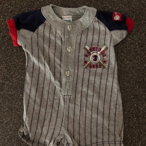 🌸3 for $15 Sale 🌸 Baseball "Home run Hero" - Picture 1 of 5